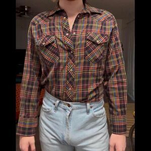 Vintage Wrangler Plaid Pearl Snap